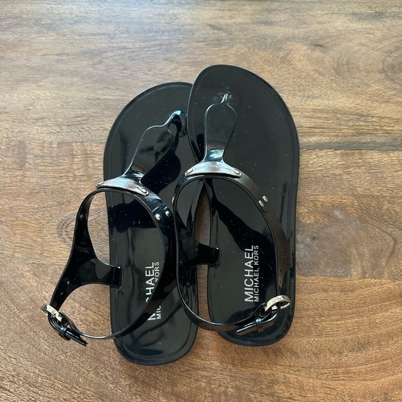 Michael Kors MK Plate Jelly Sandals in Black size 7 - Picture 6 of 7